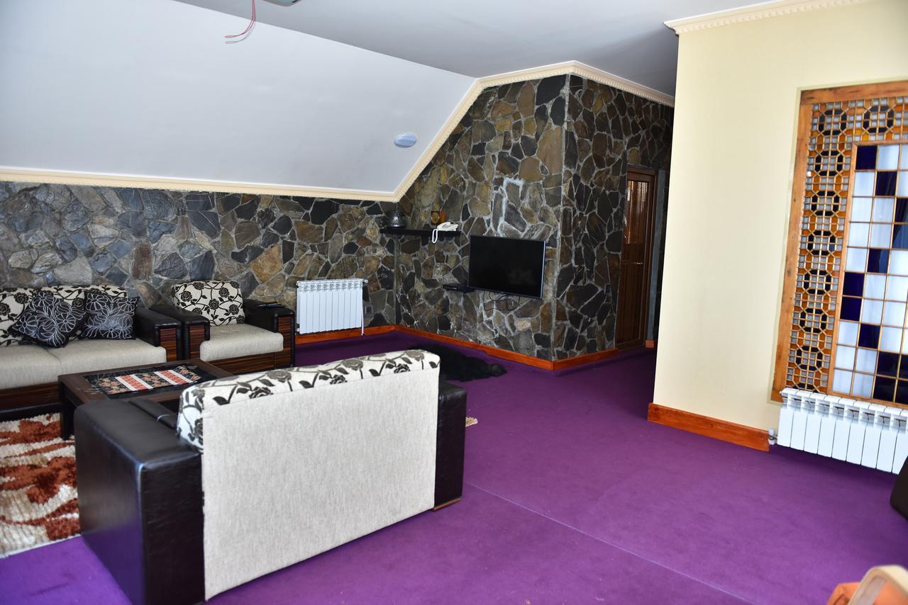 Inci Design Hotel & Hostel Şǝki Buitenkant foto