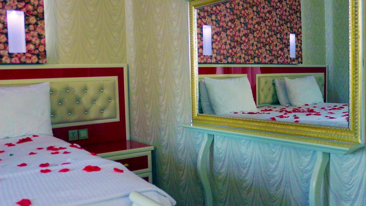 Inci Design Hotel & Hostel Şǝki Buitenkant foto